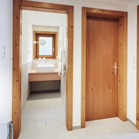 Heilbad Burgwies Hotel 3*