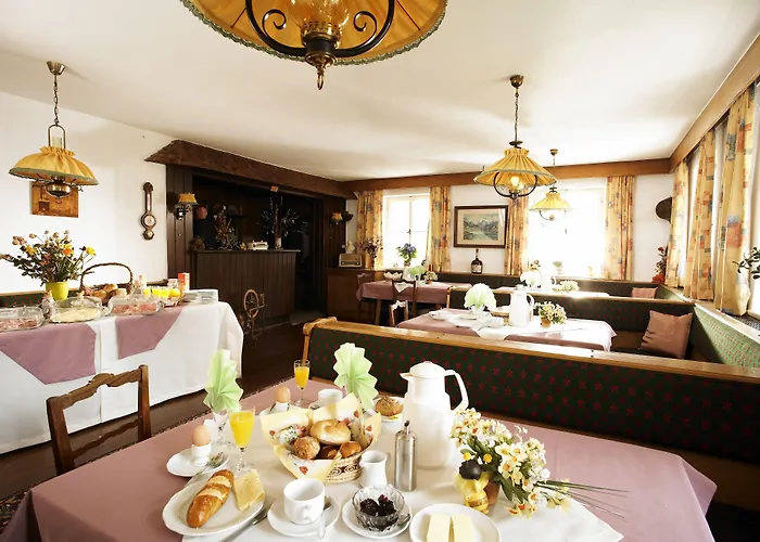 ホテル Heilbad Burgwies 3*