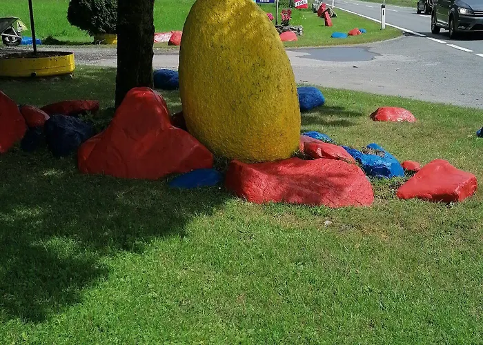 ホテル Heilbad Burgwies